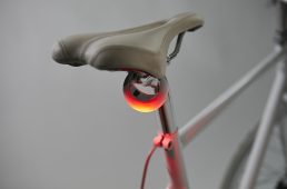 ムニカラビナライト