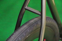 ガンウェルグラベルロードシートステー