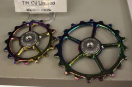 ライディア限定カラー