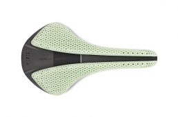 フィジーク・アンタレス ヴァーサス エボ 00 アダプティブ