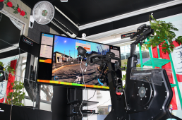 ペダルズアップ