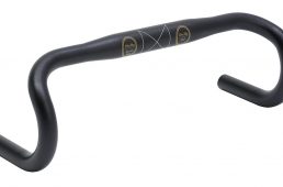 Dixna・アグリー