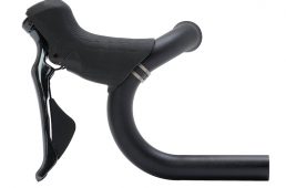 Dixna・アグリー