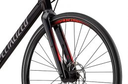 ファクト9カーボンフォークを搭載