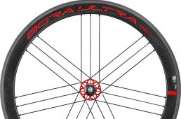 カンパニョーロボーラウルトラ50日本限定