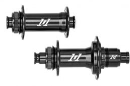 エンヴィ ファンデーション