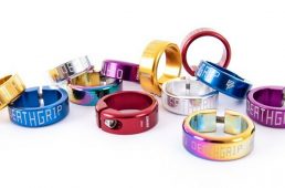 デスグリップカラー