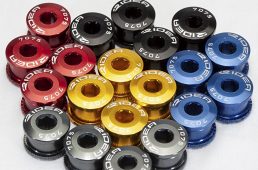 ライディア・シングル用チェーンリングボルト