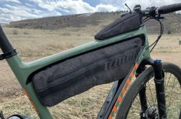 ナイナーのバッグ