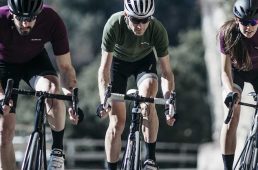 デマルキ2020春夏