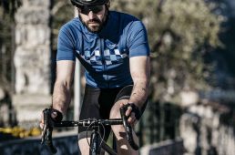 デマルキ2020春夏