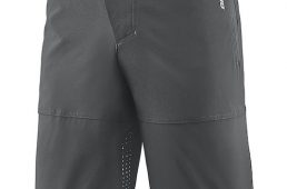 ジャイアント2020アパレル