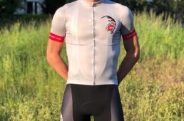 グライペルxストラバ