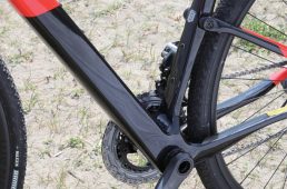 トップストーンカーボン