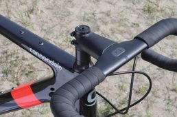 トップストーンカーボン