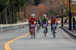 コラッジョ川西サイクリングチーム