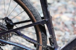 トップストーン×eバイク×レフティ