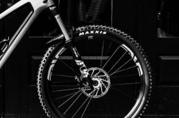 マッキーナッツ