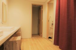 今治駅前サイクリングターミナル