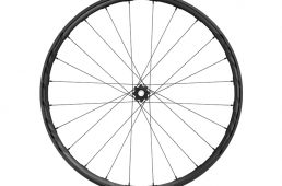 フルクラム・RAPID RED 3 DB