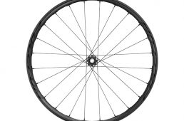 フルクラム・RAPID RED 3 DB