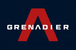 イネオス・グレナディアーズ