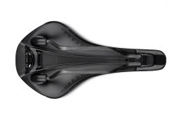 フィジーク・アンタレス