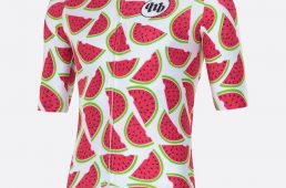 エムビーウェア