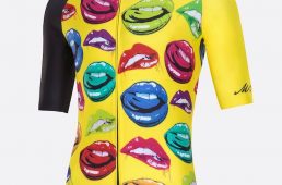 エムビーウェア