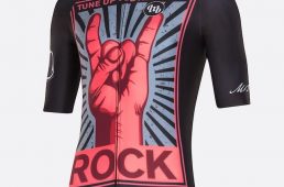 エムビーウェア