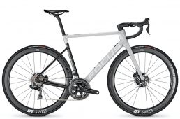 フォーカス・イザルコマックス