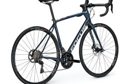 フォーカス・パラレーン