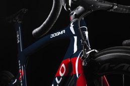 ピナレロ・ドグマ F12