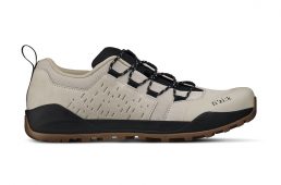 フィジーク ・テラ エルゴレース