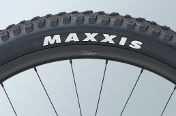 ジャイアント・トランスX アドバンスドプロ