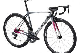 ヨネックス・カーボネックス