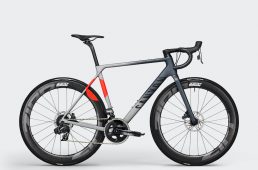 キャニオン・アルティメット CF SLX アーティストエディション