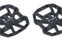 Dixna フラットクリート