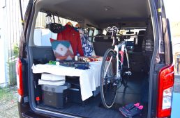 NV350キャラバンブラックギア