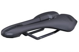 グリフォン パフォーマンス