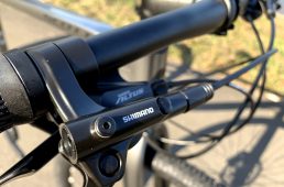 スコット・SUBCROSS J1