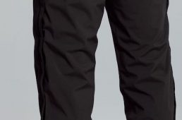 バジル・レインウェア