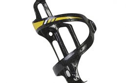 ライトハグカーボンボトルケージ