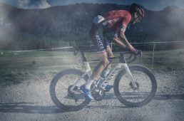 キャニオン・エアロード