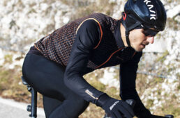 サンティーニ・グラベルジャケット