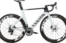 キャニオン・エアロード