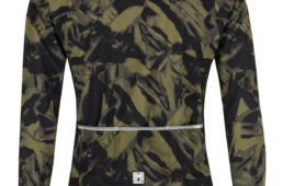 サンティーニ・グラベルジャケット