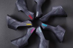 シェイクスグリップR7000/8000シリーズ