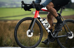 ボントレガー・AW3 Hard-Case Liteタイヤ