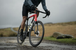 ボントレガー・AW3 Hard-Case Liteタイヤ